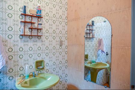 Casa à venda com 185m², 3 quartos e 2 vagasLavabo