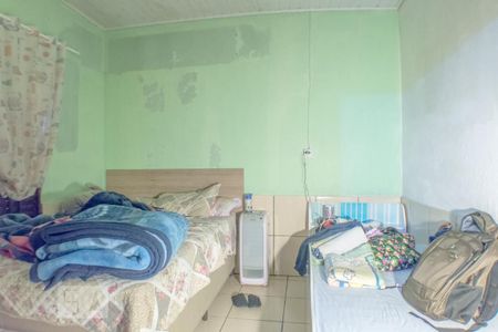 Casa à venda com 110m², 2 quartos e 2 vagas Casa à venda com 110m², 2 quartos e 2 vagasQuarto 2 fundos