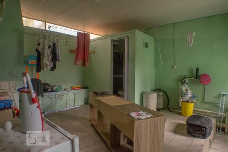 Casa à venda com 110m², 2 quartos e 2 vagas Casa à venda com 110m², 2 quartos e 2 vagasÁrea fundos