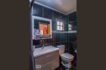 Casa à venda com 110m², 2 quartos e 2 vagas Casa à venda com 110m², 2 quartos e 2 vagasBanheiro