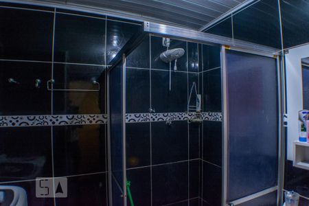 Casa à venda com 110m², 2 quartos e 2 vagas Casa à venda com 110m², 2 quartos e 2 vagasBanheiro