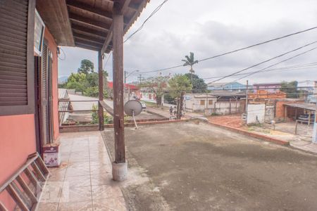 Casa à venda com 110m², 2 quartos e 2 vagas Casa à venda com 110m², 2 quartos e 2 vagasVaranda