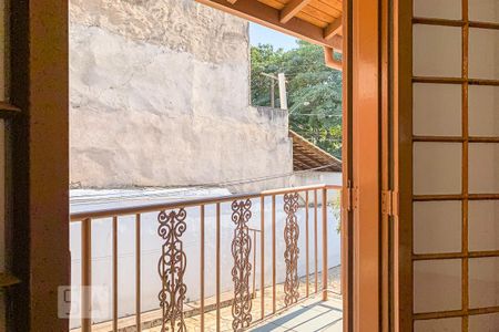 Casa à venda com 160m², 2 quartos e 3 vagassuíte