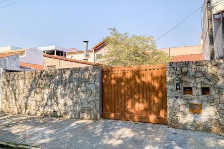 Casa à venda com 160m², 2 quartos e 3 vagasFachada