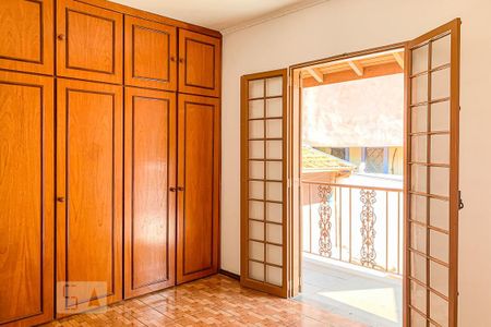 Casa à venda com 160m², 2 quartos e 3 vagassuíte