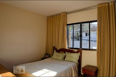 Casa à venda com 290m², 4 quartos e 1 vaga Casa à venda com 290m², 4 quartos e 1 vagaQuarto 3