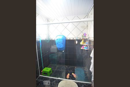 Casa à venda com 250m², 6 quartos e 3 vagasCasa 3 - Banheiro social