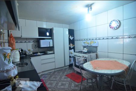 Casa à venda com 250m², 6 quartos e 3 vagasCasa 1 - Cozinha