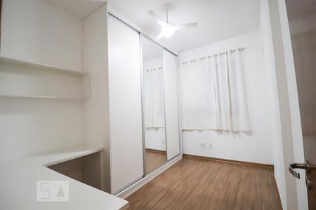 Quarto 1 de apartamento para alugar com 2 quartos, 67m² em Setor Bueno, Goiânia