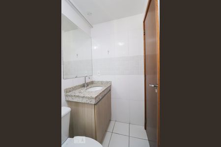 Apartamento para alugar com 67m², 2 quartos e 1 vaga Apartamento para alugar com 67m², 2 quartos e 1 vagaBanheiro da suíte