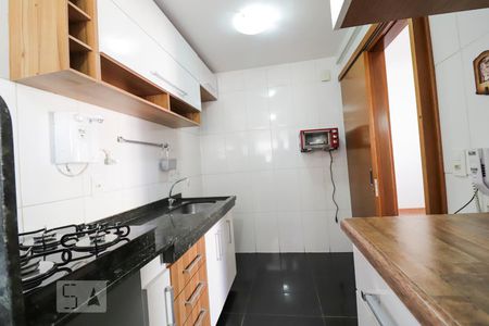 Apartamento para alugar com 67m², 2 quartos e 1 vaga Apartamento para alugar com 67m², 2 quartos e 1 vagaCozinha