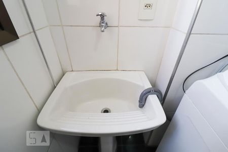 Apartamento para alugar com 67m², 2 quartos e 1 vaga Apartamento para alugar com 67m², 2 quartos e 1 vagaÁrea de serviço