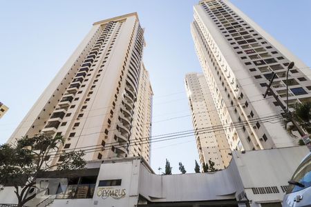 Apartamento para alugar com 67m², 2 quartos e 1 vaga