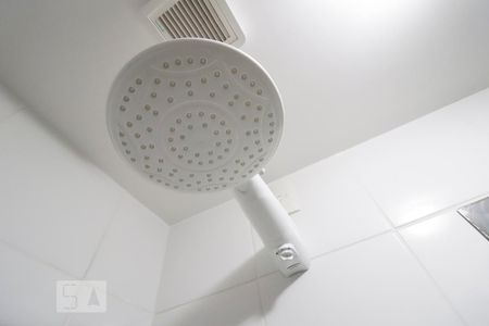 Apartamento para alugar com 67m², 2 quartos e 1 vaga Apartamento para alugar com 67m², 2 quartos e 1 vagaChuveiro