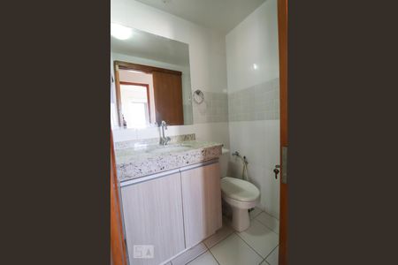 Apartamento para alugar com 67m², 2 quartos e 1 vaga Apartamento para alugar com 67m², 2 quartos e 1 vagaBanheiro social