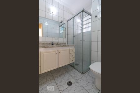 Banheiro de apartamento para alugar com 1 quarto, 49m² em Mirandópolis, São Paulo