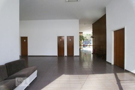 Apartamento à venda com 141m², 3 quartos e 2 vagas Apartamento à venda com 141m², 3 quartos e 2 vagasSalão de festas