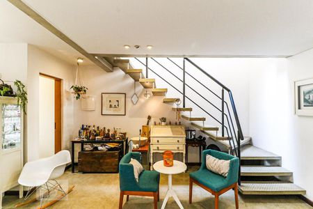 Sala de casa à venda com 3 quartos, 165m² em Santo Amaro, São Paulo