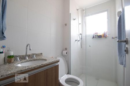 Banheiro da Suíte de apartamento à venda com 2 quartos, 58m² em Quitaúna, Osasco