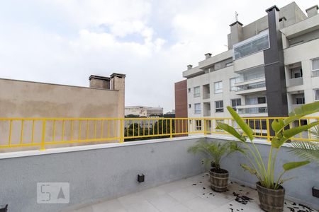 Studio para alugar com 19m², 1 quarto e sem vaga Studio para alugar com 19m², 1 quarto e sem vagaTerraço