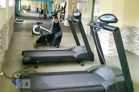 Apartamento à venda com 110m², 3 quartos e 1 vaga Apartamento à venda com 110m², 3 quartos e 1 vagaÁrea comum - Academia