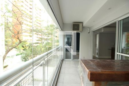 Apartamento para alugar com 70m², 2 quartos e 2 vagasSacada