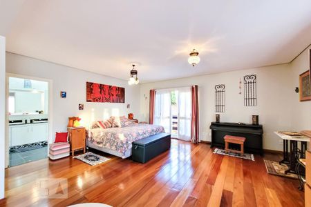 Casa à venda com 490m², 4 quartos e 4 vagas Casa à venda com 490m², 4 quartos e 4 vagassuíte 3