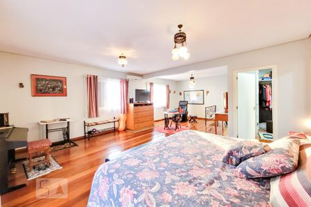 Casa à venda com 490m², 4 quartos e 4 vagas Casa à venda com 490m², 4 quartos e 4 vagassuíte 3