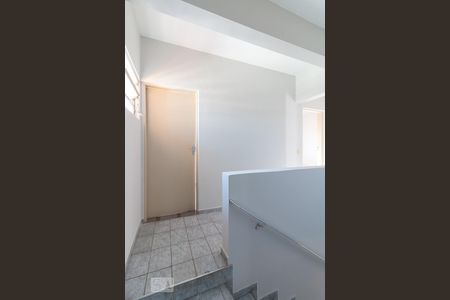 Corredor de casa para alugar com 4 quartos, 160m² em Jardim Testae, Guarulhos