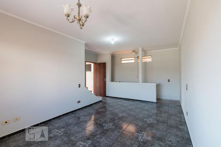 Sala de casa para alugar com 4 quartos, 160m² em Jardim Testae, Guarulhos