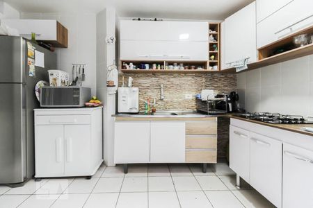 Casa à venda com 110m², 3 quartos e 2 vagasCozinha