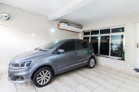 Casa à venda com 110m², 3 quartos e 2 vagasGaragem