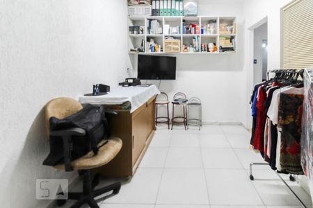 Casa à venda com 110m², 3 quartos e 2 vagasSuíte 