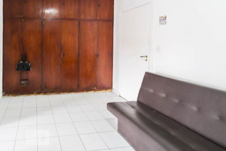 Casa à venda com 110m², 3 quartos e 2 vagasCloset