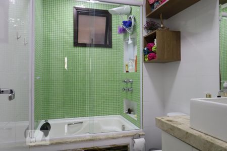 Apartamento para alugar com 105m², 3 quartos e 2 vagas Apartamento para alugar com 105m², 3 quartos e 2 vagasBanheiro