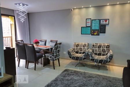 Apartamento para alugar com 105m², 3 quartos e 2 vagas Apartamento para alugar com 105m², 3 quartos e 2 vagasSala