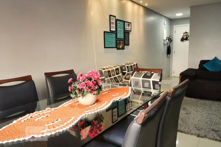 Apartamento para alugar com 105m², 3 quartos e 2 vagas Apartamento para alugar com 105m², 3 quartos e 2 vagasSala