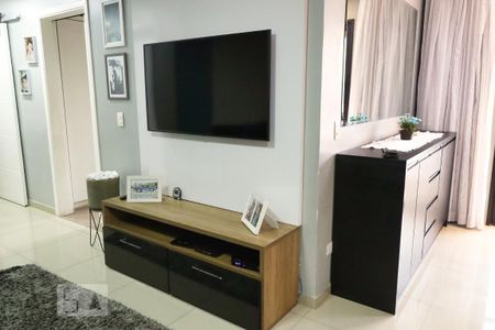 Apartamento para alugar com 105m², 3 quartos e 2 vagas Apartamento para alugar com 105m², 3 quartos e 2 vagasSala