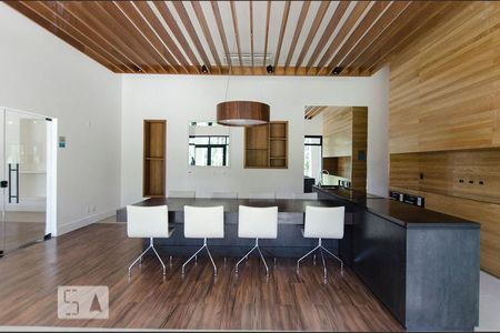 Apartamento para alugar com 101m², 1 quarto e 2 vagas Apartamento para alugar com 101m², 1 quarto e 2 vagasÁrea Comum