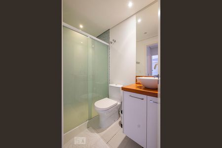 Apartamento à venda com 100m², 2 quartos e 1 vaga Apartamento à venda com 100m², 2 quartos e 1 vagaBanheiro Social