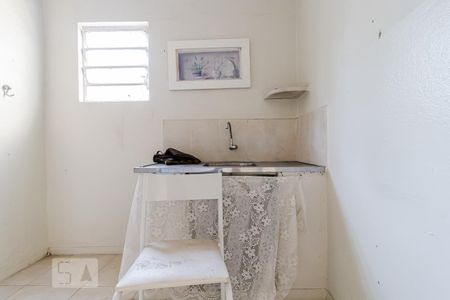 Cozinha de casa para alugar com 1 quarto, 60m² em Vila Gumercindo, São Paulo