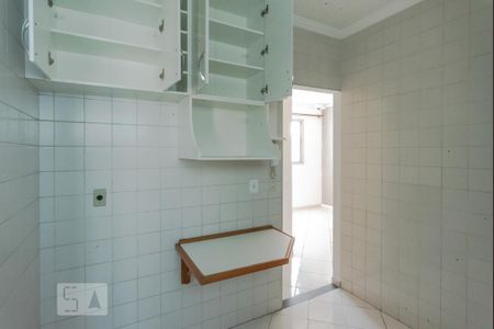 Apartamento para alugar com 70m², 2 quartos e 1 vagaCozinha