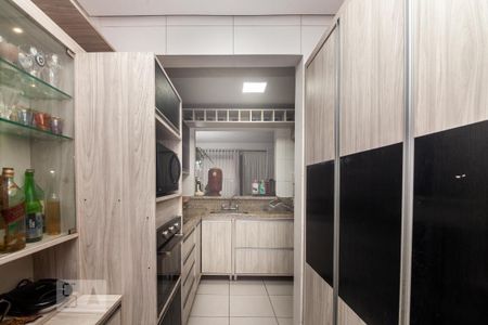 Apartamento à venda com 92m², 2 quartos e 1 vagaCozinha