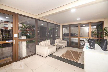 Hall de Entrada de apartamento à venda com 2 quartos, 92m² em São João, Porto Alegre