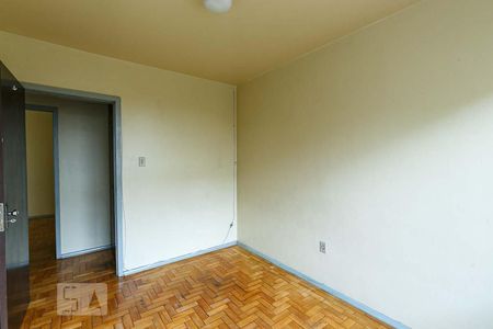 Quarto 1 de apartamento à venda com 2 quartos, 64m² em Medianeira, Porto Alegre