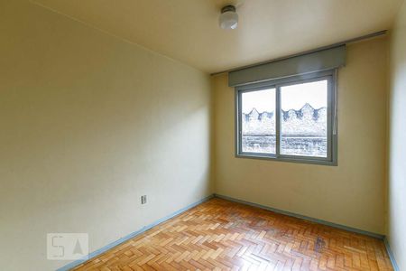 Quarto 1 de apartamento à venda com 2 quartos, 64m² em Medianeira, Porto Alegre
