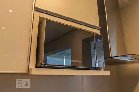 Detalhe da Cozinha de apartamento para alugar com 1 quarto, 47m² em Alphaville Empresarial, Barueri