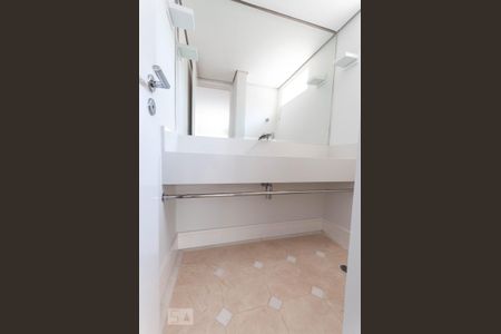 Lavabo de apartamento para alugar com 2 quartos, 140m² em Jardim Paulista, São Paulo