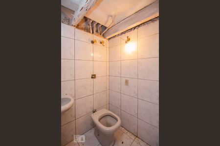 Casa para alugar com 390m², 4 quartos e 5 vagasBanheiro da Suíte  2