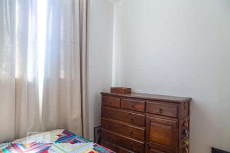 Quarto 1 de apartamento à venda com 2 quartos, 90m² em Santo Antônio, Belo Horizonte